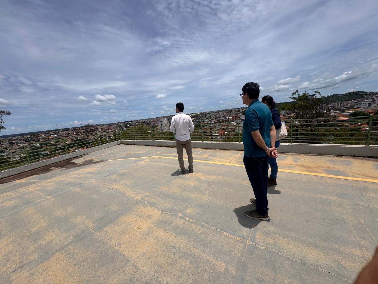 Equipe de Engenharia do CETT-UFG faz visita técnica à EFG Labibe Faiad 